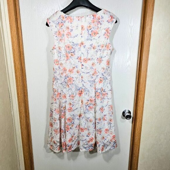 NWT LESLIE FAY Floral Dress IVORY PURPLE GREEN size 12 Lace Overlay Sleeveless - Picture 5 of 7